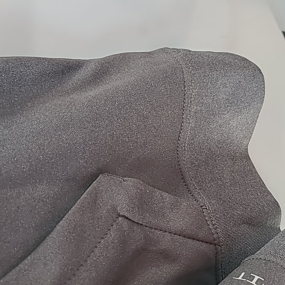 Jordan Boy's Core Performance Therma Pullover - Picture 8 of 9